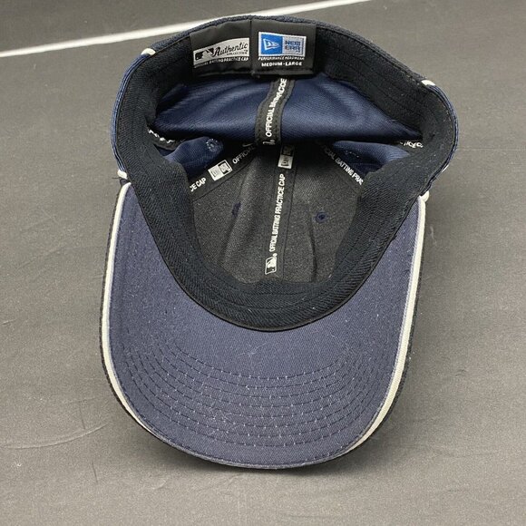 New York Yankees Ball Hat Cap Navy New Era Fitted Medium - Large MLB Baseball - Picture 8 of 11